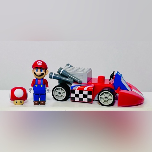 K'NEX Mario 3D Land Prongo Building Set+9 K'NEX Figures+Mario Kart+2 Plush - Picture 6 of 10